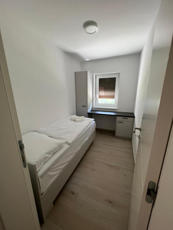 Apartments Edwina 波尔托罗 外观 照片