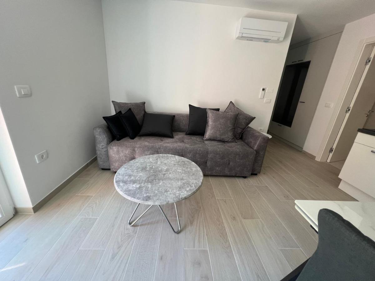 Apartments Edwina 波尔托罗 外观 照片
